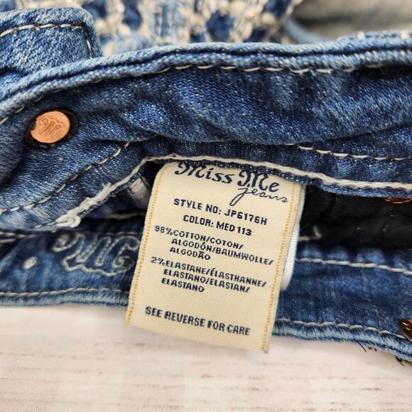 Miss Me Women's Jean Shorts 28 Embellished Med Wash Causal - Picture 4 of 9